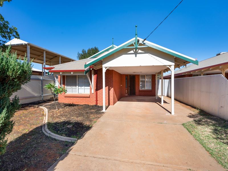 207a Hare Street, West Lamington WA 6430