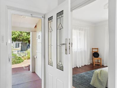 42 Araluen Street, Morley WA 6062