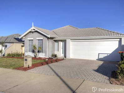 101 Ashmore Avenue, Two Rocks WA 6037