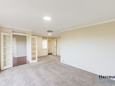 9 Cavalaire Mews, Port Kennedy WA 6172