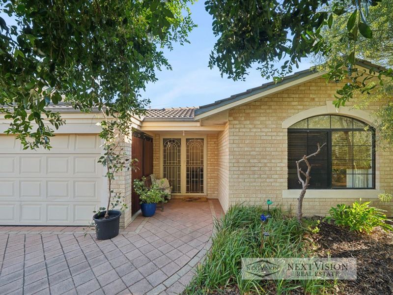 7 Shady Lane, Canning Vale WA 6155