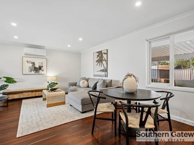 18 Woodley Way, Parmelia WA 6167