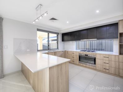 104 Huntington Parkway, Landsdale WA 6065