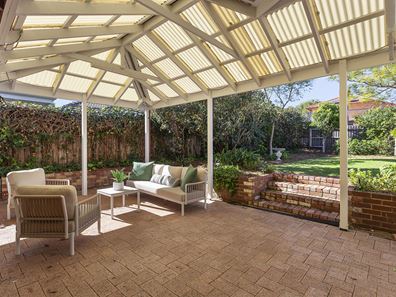 262 Herbert Street, Doubleview WA 6018