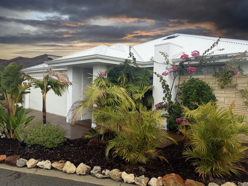 8 Malia Ramble, Alkimos WA 6038