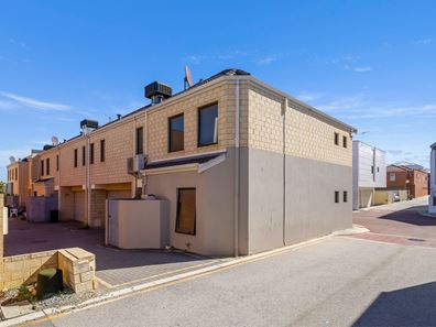 2/36 McLarty Ave, Joondalup WA 6027