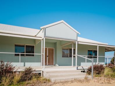 340 Eliza Shaw Drive, White Peak WA 6532