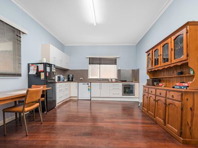 21A Sanford Street, Geraldton WA 6530