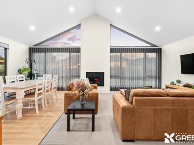5 Rosella Way, Coodanup WA 6210