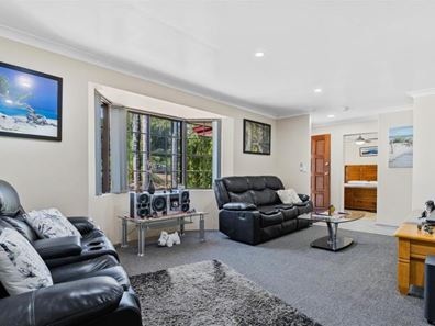 61 Bickner Way, Parmelia WA 6167