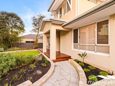 7 Hakea Road, Woodlands WA 6018
