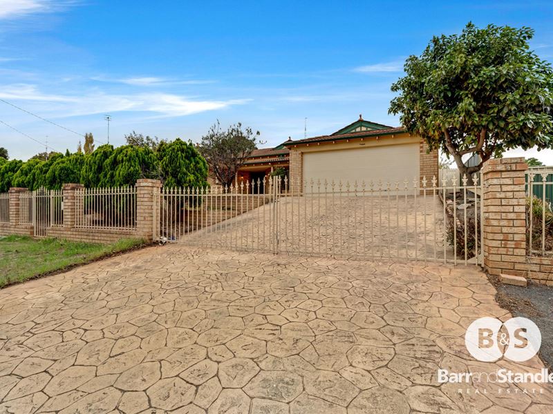 24 King Street, Waroona WA 6215