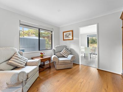 22 Watsonia Road, Gooseberry Hill WA 6076