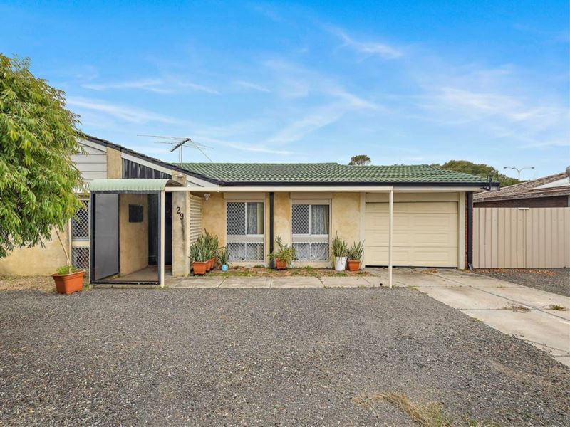 29 Kitson Street, Rockingham WA 6168