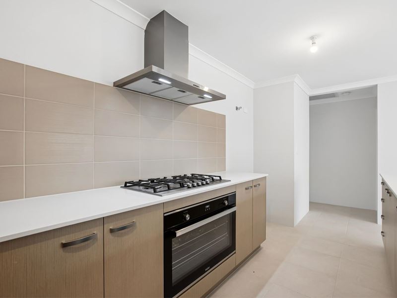 44 Corymbia Way, Harrisdale WA 6112