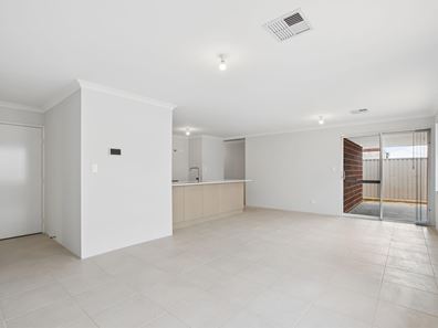 44 Corymbia Way, Harrisdale WA 6112