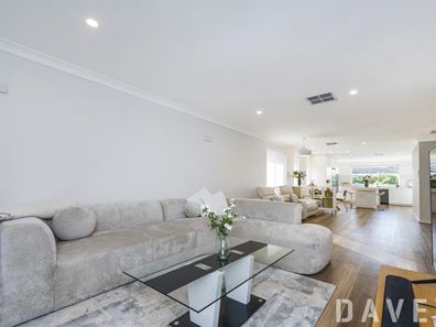 8 Hann Place, Padbury WA 6025