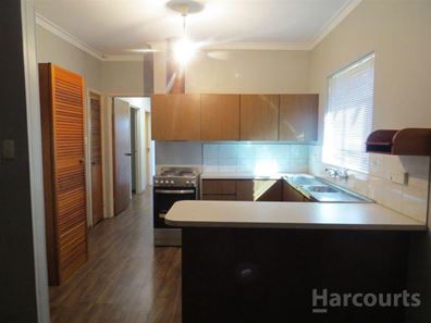 11 Lanyon Street, Mandurah WA 6210