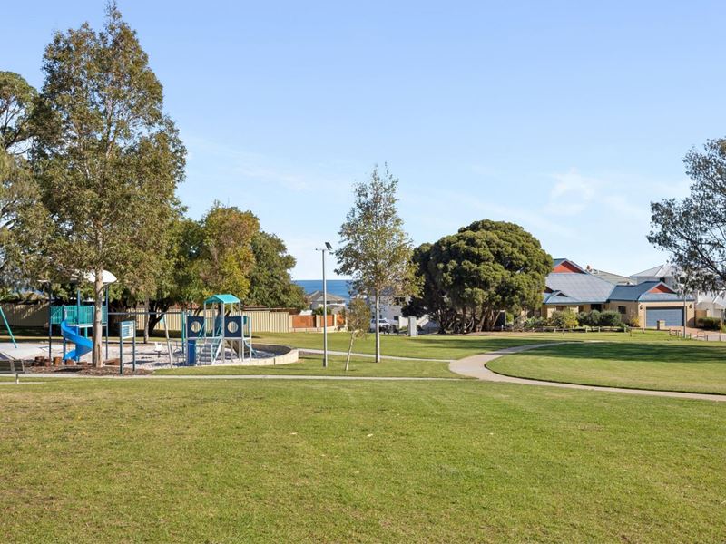 16 Velsheda Green, Ocean Reef WA 6027
