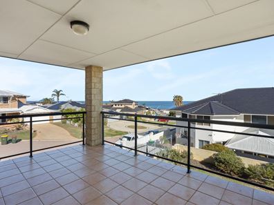 16 Velsheda Green, Ocean Reef WA 6027