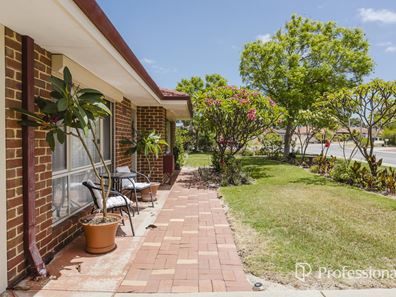 50 Mandilla Parade, Ballajura WA 6066
