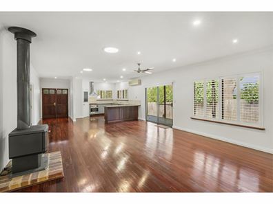 4 Galley Ramble, Dunsborough WA 6281