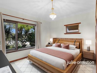 105 High Street, Sorrento WA 6020