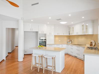 1 May Close, Mosman Park WA 6012