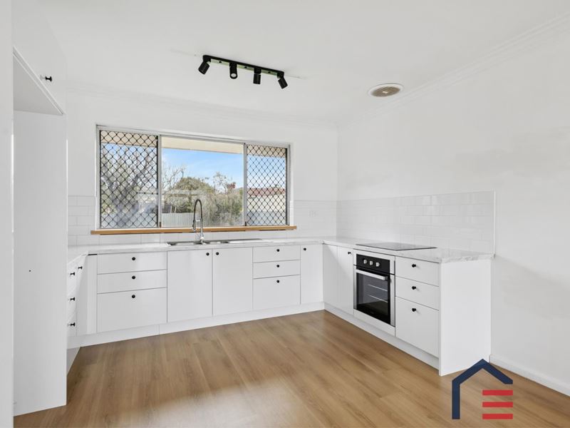 61 Woodhall St, Stirling WA 6021