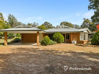 36 Pretty Lane, Mundaring WA 6073