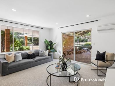 36 Pretty Lane, Mundaring WA 6073