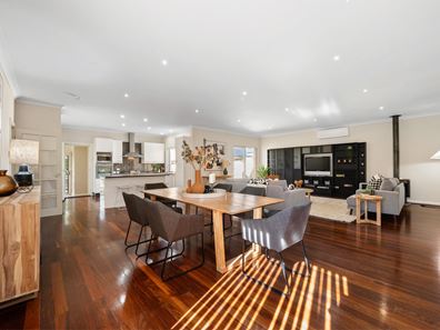 56 Welwyn Avenue, Manning WA 6152