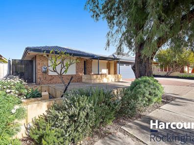 32 The Avenue, Warnbro WA 6169