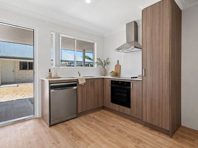 25A/22 Old Pinjarra Road, Greenfields WA 6210