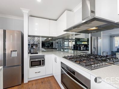17 Eolian Loop, Dayton WA 6055