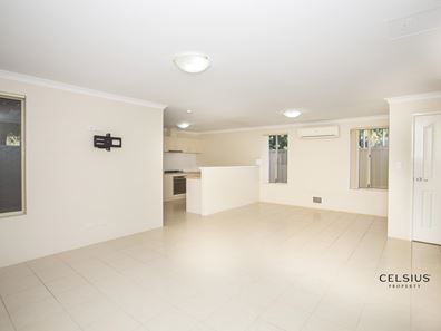 4/34 Knutsford Avenue, Rivervale WA 6103