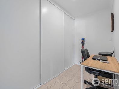 19 Michigan Heights, Success WA 6164