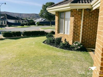 17 Mintberry Gardens, Byford WA 6122