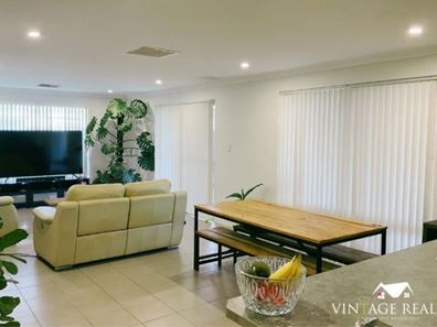 17 Mintberry Gardens, Byford WA 6122