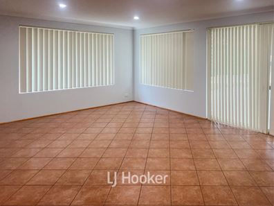 17 Christchurch Place, College Grove WA 6230