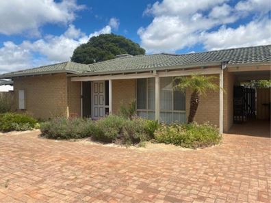 2/17 Herndon Close, Cannington WA 6107