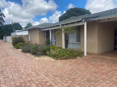 2/17 Herndon Close, Cannington WA 6107