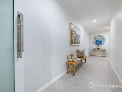 5 Newton Street, Eglinton WA 6034