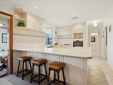 25 Paulina Way, Coolbellup WA 6163