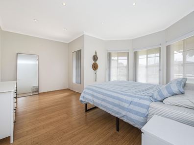 12 Durance Drive, Port Kennedy WA 6172
