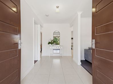12 McGolgan Green, Baldivis WA 6171