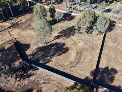 1 Ayres Road, Stoneville WA 6081
