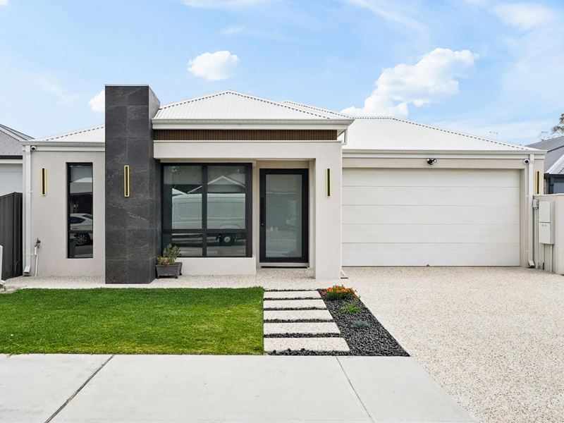 64 Vinsanto Boulevard, Dayton WA 6055