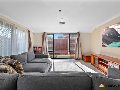 32 Harris Street, Carlisle WA 6101