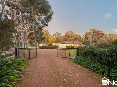 99 Salmon Bark Road, Serpentine WA 6125